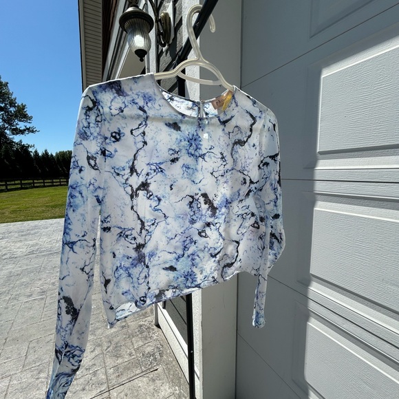 Silk long sleeved crop - Picture 8 of 9